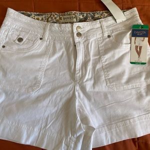 Dakota Blue Ladies Short
